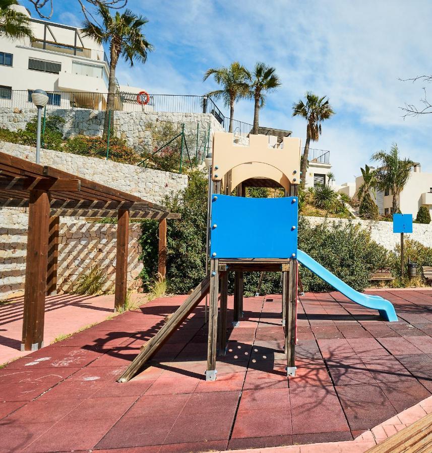 דירות Sea View Penthouse, Pool, Privacy, בנאלמדנה מראה חיצוני תמונה